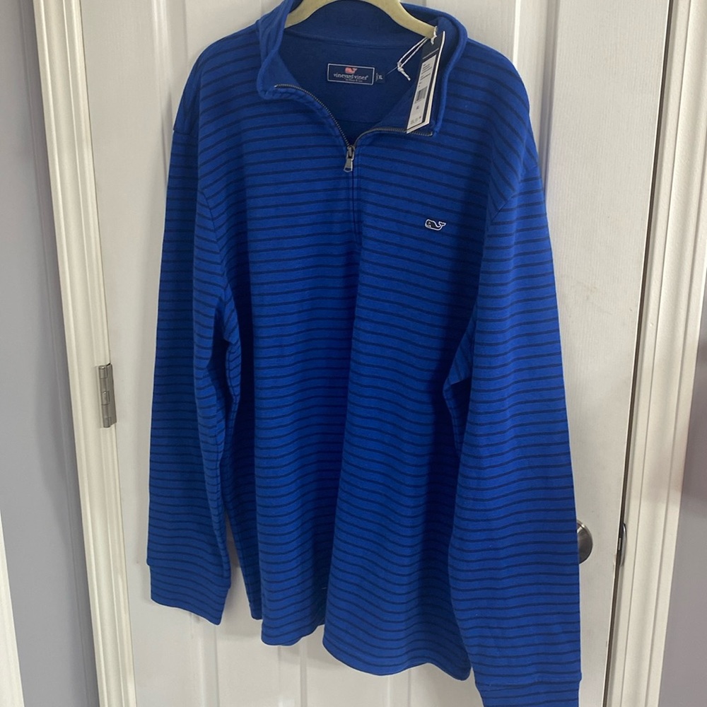 Nwt vineyard vines sweater- very soft